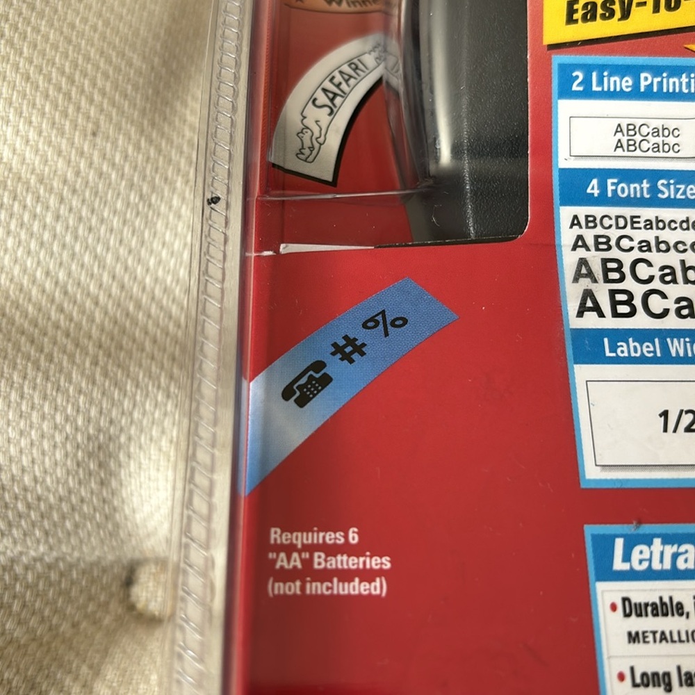 NIB. LABELMAKER - Picture 3 of 3